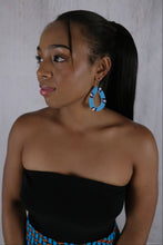 Load image into Gallery viewer, Sweet Blue Earrings