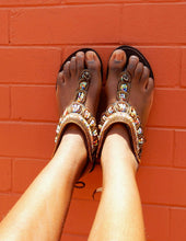 Load image into Gallery viewer, Afrix Style Shoes Gold Sandals for Women