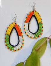 Load image into Gallery viewer, Afrix Style Tropical Beaded Earrings