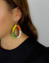 Load image into Gallery viewer, Afrix Style Tropical Beaded Earrings