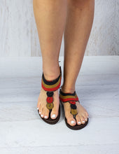 Load image into Gallery viewer, Simple Flat Sandals
